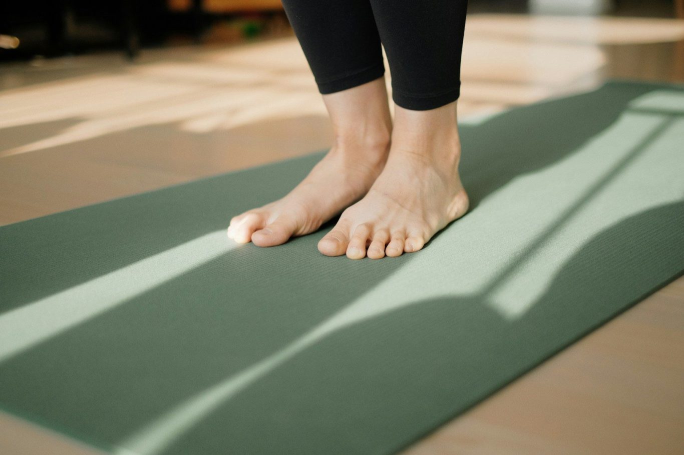 Indoor Yogakurs 
Dienstags 9:30-11:00 
